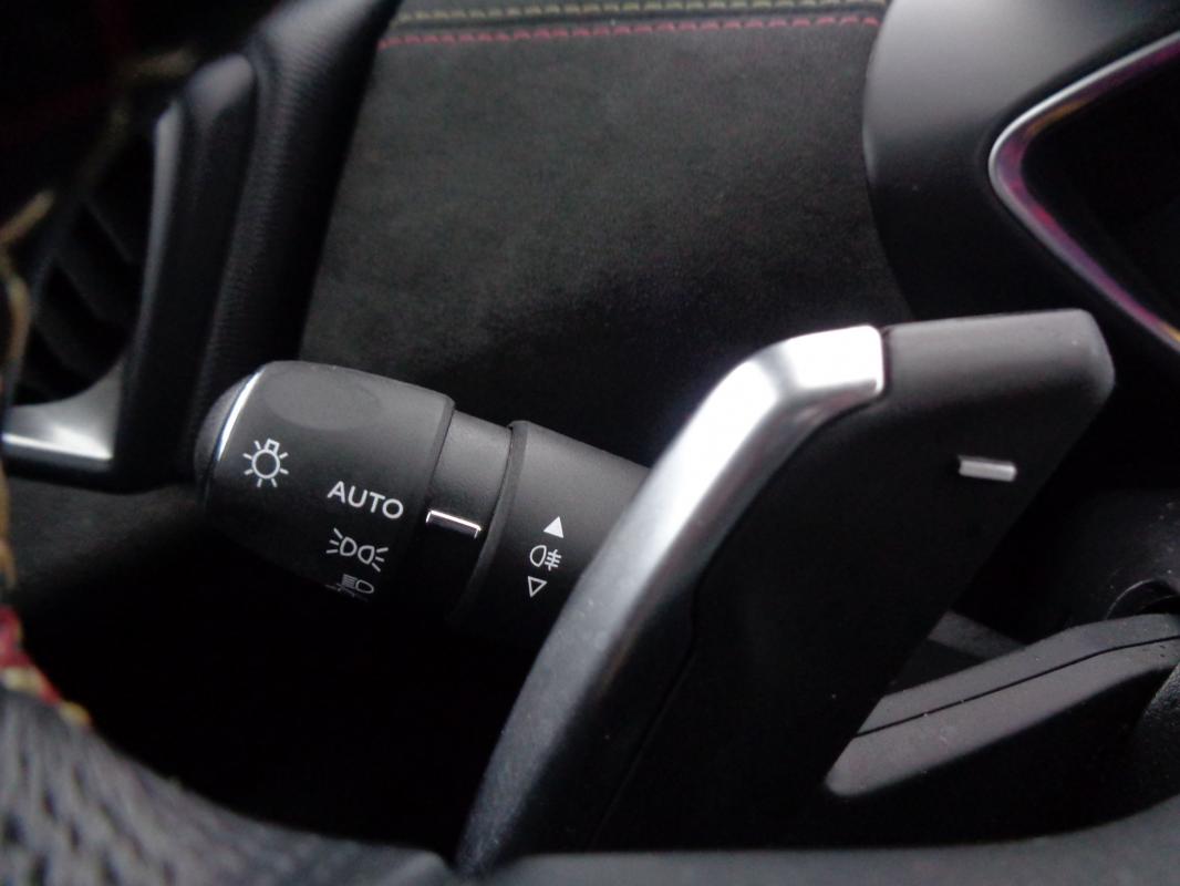 DS DS 3 Crossback - 1.5 BLUEHDI 130 BVA PERF. LINE